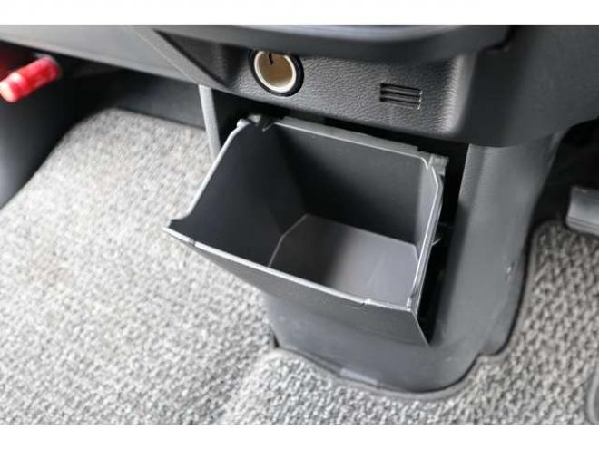 eKクロススペースM 4WD　オーディオレス　LEDヘッドライト　衝突軽減ブレーキ　車線逸脱警報機能　パーキングソナー 660