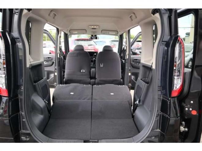 eKクロススペースM 4WD　オーディオレス　LEDヘッドライト　衝突軽減ブレーキ　車線逸脱警報機能　パーキングソナー 660