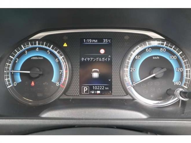 eKクロススペースM 4WD　オーディオレス　LEDヘッドライト　衝突軽減ブレーキ　車線逸脱警報機能　パーキングソナー 660