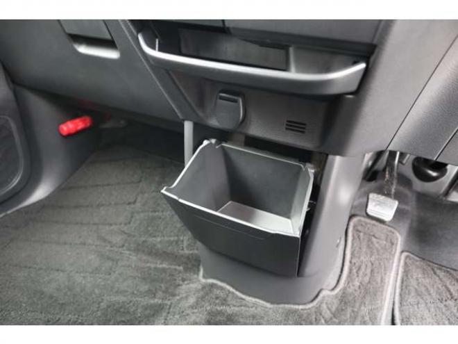 eKクロススペースM 4WD　CDプレイヤー　シートヒーター　LED 660