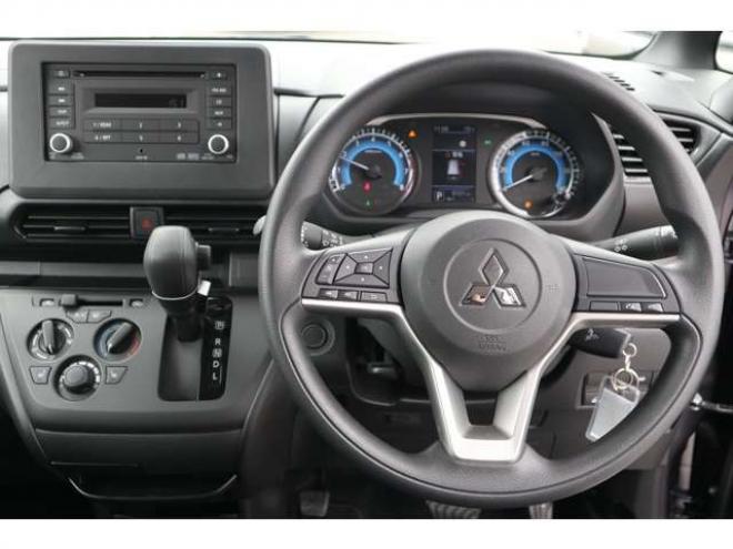 eKクロススペースM 4WD　CDプレイヤー　シートヒーター　LED 660