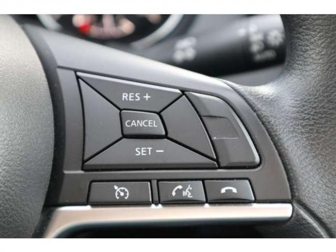 エクストレイル2.0 20S ハイブリッド 4WD　純正フルセグナビ　ETC　アラウンドビューカメラ　パーキングアシスト　ヒルディセントコントロール　クルーズコントロール　パーキングソナー 2000