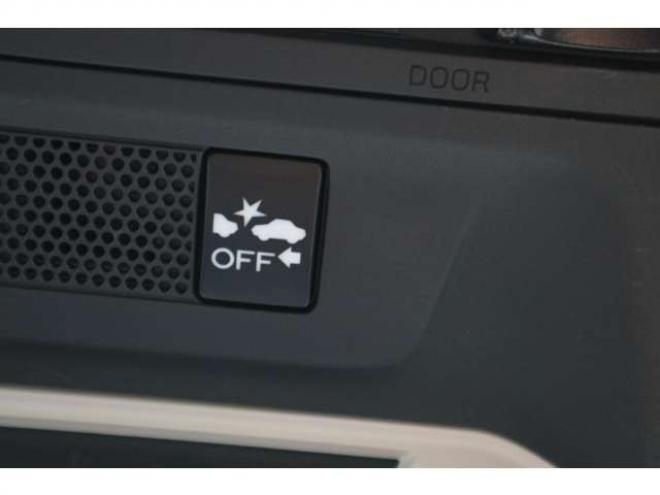 インプレッサスポーツ 1.6 i-L アイサイト 4WD　社外ナビ　バックカメラ　ETC　パドルシフト　電動パーキングブレーキ　アイサイト　アダプティブクルーズコントロール 1600