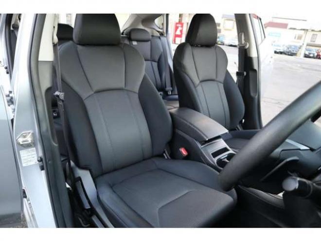 インプレッサスポーツ 1.6 i-L アイサイト 4WD　社外ナビ　バックカメラ　ETC　パドルシフト　電動パーキングブレーキ　アイサイト　アダプティブクルーズコントロール 1600