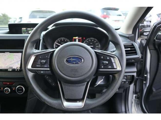 インプレッサスポーツ 1.6 i-L アイサイト 4WD　社外ナビ　バックカメラ　ETC　パドルシフト　電動パーキングブレーキ　アイサイト　アダプティブクルーズコントロール 1600