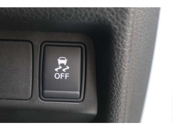 エクストレイル2.0 20X エマージェンシーブレーキパッケージ 2列車 4WD　社外ナビ　バックカメラ　前側ドラレコ 2000