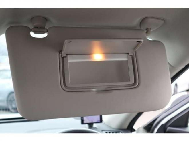 エクストレイル2.0 20X エマージェンシーブレーキパッケージ 2列車 4WD　社外ナビ　バックカメラ　前側ドラレコ 2000