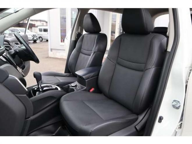 エクストレイル2.0 20X エマージェンシーブレーキパッケージ 2列車 4WD　社外ナビ　バックカメラ　前側ドラレコ 2000