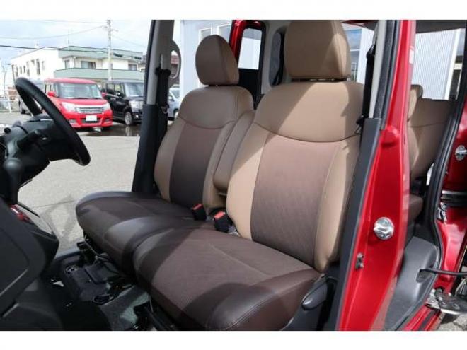 デイズルークスハイウェイスターX Vセレクション 4WD　アラウンドビューモニター(ルームミラー)　両側電動スライドドア　シートヒーター　LEDヘッドライト　エマージェンシーブレーキ 660