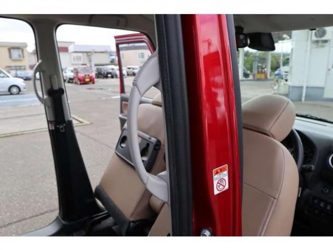 デイズルークスハイウェイスターX Vセレクション 4WD　アラウンドビューモニター(ルームミラー)　両側電動スライドドア　シートヒーター　LEDヘッドライト　エマージェンシーブレーキ 660