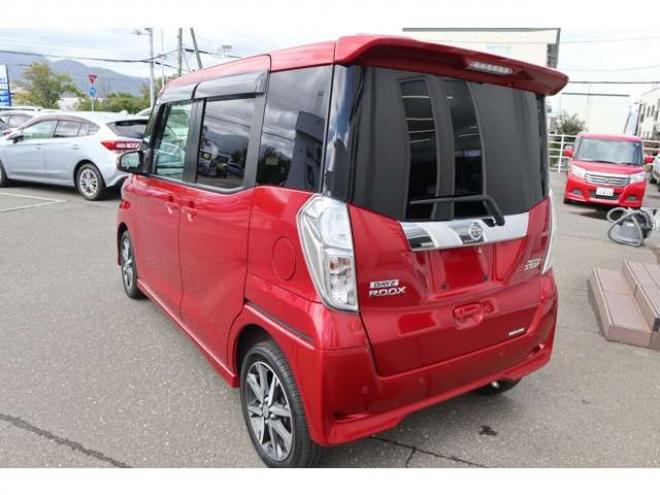 デイズルークスハイウェイスターX Vセレクション 4WD　アラウンドビューモニター(ルームミラー)　両側電動スライドドア　シートヒーター　LEDヘッドライト　エマージェンシーブレーキ 660