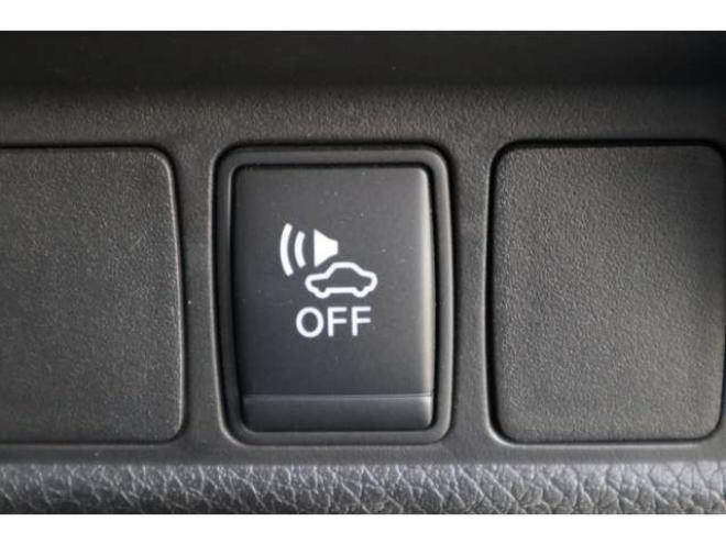 エクストレイル2.0 20S ハイブリッド 4WD　純正フルセグナビ　全方位モニター　ETC インテリジェントルームミラー　ヒルディセントコントロール 2000