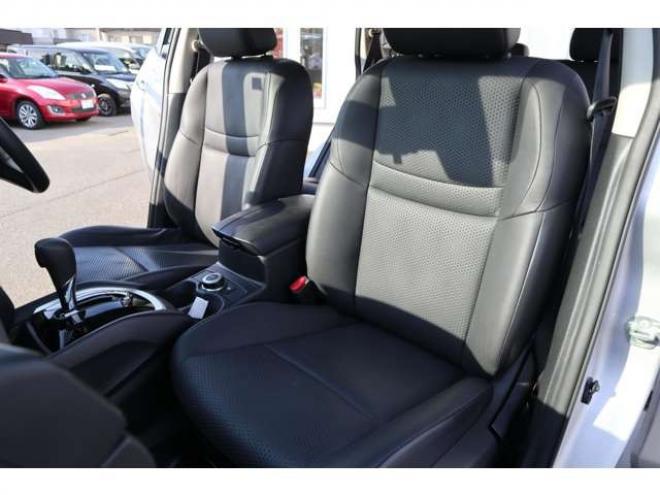 エクストレイル2.0 20S ハイブリッド 4WD　純正フルセグナビ　全方位モニター　ETC インテリジェントルームミラー　ヒルディセントコントロール 2000