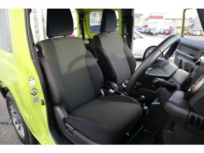 ジムニーXC 4WD　LEDヘッドライト　ヘッドライトウォッシャー　オートライト　デュアルセンサーブレーキサポート　シートヒーター 660