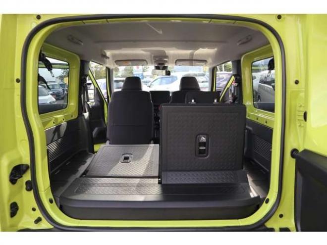 ジムニーXC 4WD　LEDヘッドライト　ヘッドライトウォッシャー　オートライト　デュアルセンサーブレーキサポート　シートヒーター 660