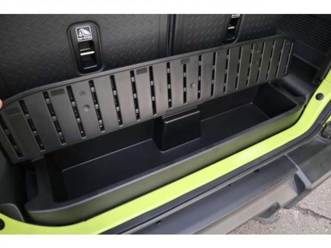 ジムニーXC 4WD　LEDヘッドライト　ヘッドライトウォッシャー　オートライト　デュアルセンサーブレーキサポート　シートヒーター 660