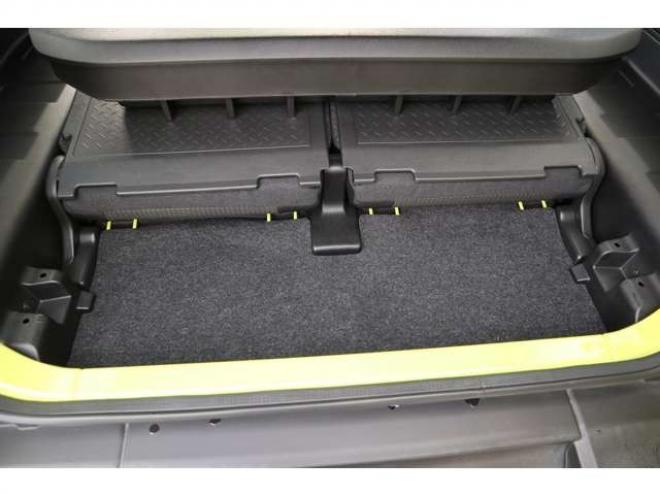 ジムニーXC 4WD　LEDヘッドライト　ヘッドライトウォッシャー　オートライト　デュアルセンサーブレーキサポート　シートヒーター 660