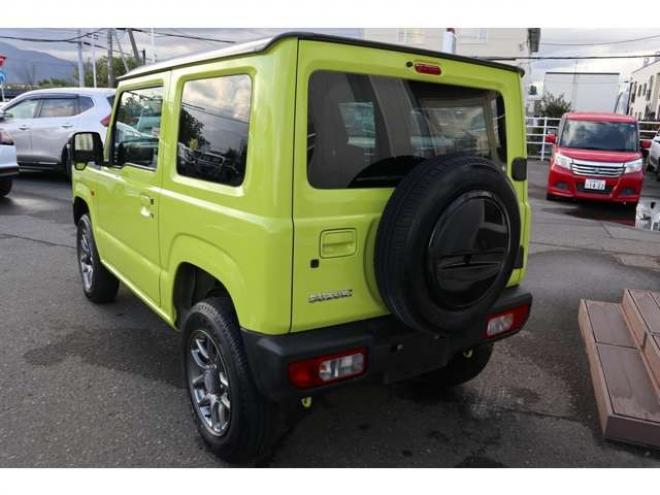 ジムニーXC 4WD　LEDヘッドライト　ヘッドライトウォッシャー　オートライト　デュアルセンサーブレーキサポート　シートヒーター 660