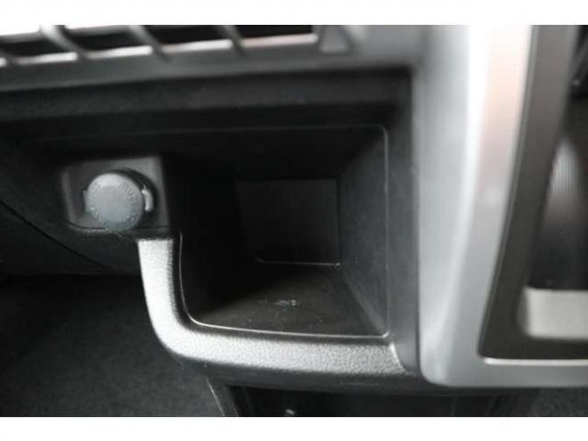 クロスビー1.0 ハイブリッド MX スズキ セーフティ サポートパッケージ装着車 4WD　CDプレイヤー　シートヒーター　アイドリングストップ　パーキングセンサー　デュアルセンサーブレーキサポート　ヒルディセントコントロール 1000