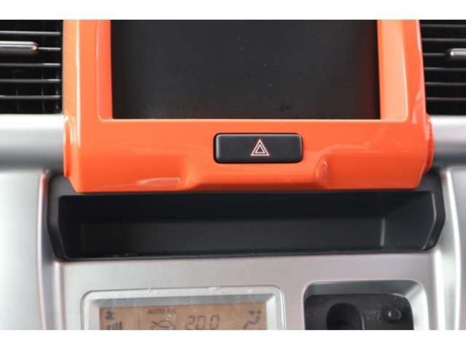 フレアクロスオーバーXG 4WD　シートヒーター　HID　衝突軽減ブレーキ 660