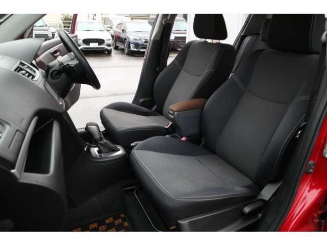 スイフト1.2 RS-DJE 4WD　社外フルセグナビ　社外前後ドラレコ　ETC　社外エンジンスターター　シートヒータ　HIDヘッドライト　パドルシフト　クルーズコントロール 1200