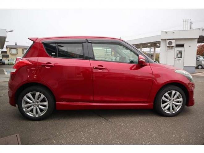 スイフト1.2 RS-DJE 4WD　社外フルセグナビ　社外前後ドラレコ　ETC　社外エンジンスターター　シートヒータ　HIDヘッドライト　パドルシフト　クルーズコントロール 1200