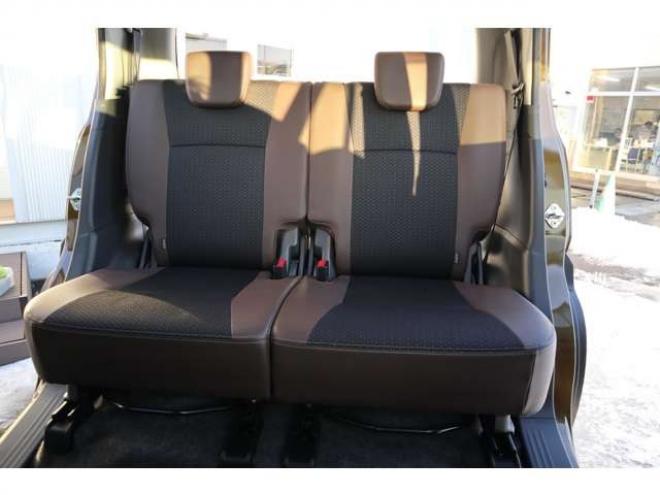 ハスラーJスタイルIIIターボ 4WD　1オーナー　特別仕様　4WD　ターボ　衝突軽減ブレーキ　CDプレイヤー　クルーズコントロール　LEDヘッドライト　オートエアコン　シートヒーター 660