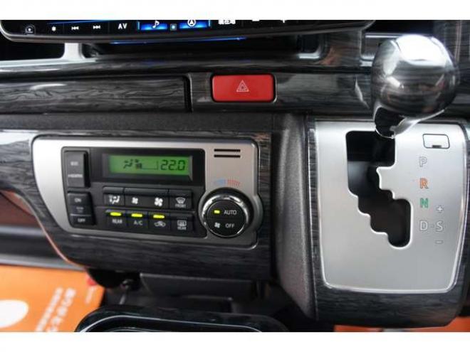 ハイエース2.7 GL ロング ファインテックツアラー 4WD　415COBRA　ファントムヘッドライトシステム&フェイスリフトキット&F/S/R/ルーフスポ/ボンネット/プレステージテールランプ&バッドラッカーSD-6プレミアムフォージッド18インチAW　TOYO　H30　225/50R18 2700