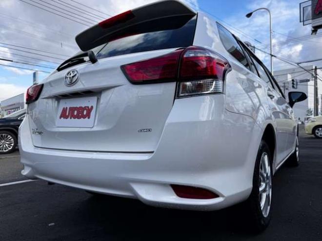 カローラフィールダー1.5 X  ビジネスパッケージ 4WD　キーレス・メモリーナビ・Bluetooth・横滑り防止・ワイパーデザイアー・ETC 1500