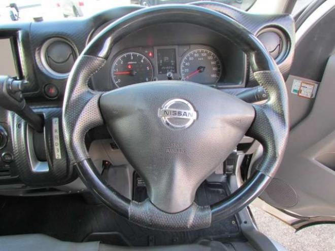 キャラバンNV350 2.5 DX スーパーロングボディ ハイルーフ ディーゼルターボ 4WD　パートタイム4WD/ETC/フルセグTV/バックカメラ/キーレス/純正エンジンスターター/両側スライドドア 2500