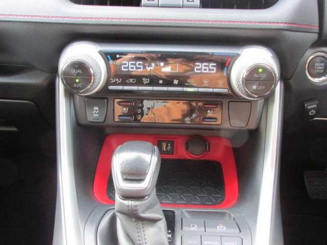 RAV-42.0 アドベンチャー オフロード パッケージII 4WD　LEDヘッドライト/ビルトインETC2.0/シートヒーター/ステアリングヒーター/フルセグTV/バックカメラ/レーダークルーズコントロール/パワーバックドア/エンジンスターター 2000