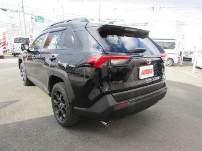 RAV-42.0 アドベンチャー オフロード パッケージII 4WD　LEDヘッドライト/ビルトインETC2.0/シートヒーター/ステアリングヒーター/フルセグTV/バックカメラ/レーダークルーズコントロール/パワーバックドア/エンジンスターター 2000