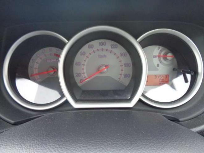 ティーダ1.5 15M FOUR SV＋プラズマ 4WD　ワンオーナー　夏冬タイヤ　走行31600km 1500