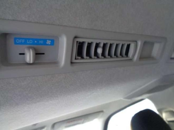 ハイエースバン3.0 スーパーGL ロング ディーゼルターボ 4WD　R4年タイミングベルト交換　キーレス　ナビ　ワンセグ　バックカメラ　バッドラッカー17インチアルミホイール　415コブラボンネット・フロントスポイラー 3000