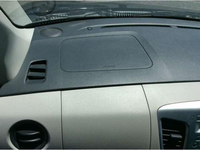 ワゴンRFX 4WD　キーレス　オートエアコン　シートヒーター　ミラーヒーター　アイドリングストップ　助手席シートアンダーボックス　電動格納ミラー　ETC　純正オーディオプレーヤー　CD　FM/AM　AUX 660