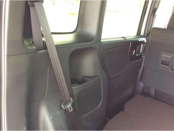 N-BOXカスタム 660 G EX ホンダセンシング 4WD　パワスラ　シートヒーター　スマートキー　プッシュスタート　クルーズコントロール　ホンダ純正ナビ　バックカメラ　電動格納ミラー　横滑り防止装置　車線逸脱防止　衝突被害軽減システム　オートライト　ETC 660