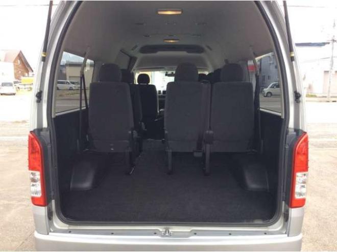 ハイエース2.7 グランドキャビン 4WD　片側パワースライドドア　前後ドライブレコーダー　リアヒーター&クーラー　キーレス　横滑り防止　純正ナビ　ワンセグTV　Bluetooth　CD　FM/AM　ETC　15インチAW　電動格納ミラー　バックカメラ 2700