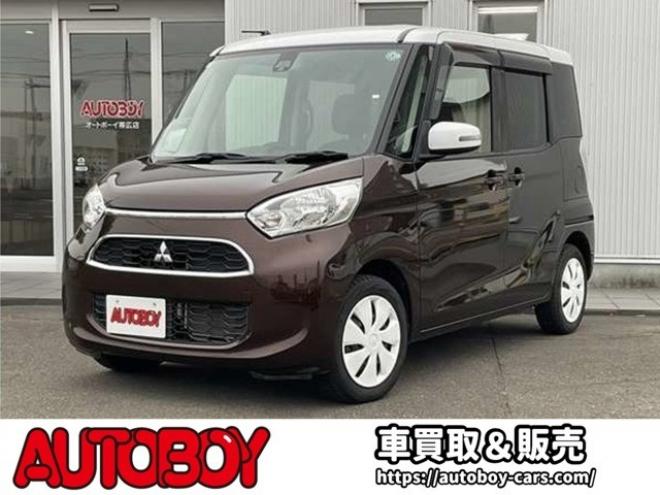 eKスペースG セーフティ パッケージ 4WD　プッシュスタート　スマートキー　電動スライドドア(左)　360°カメラ　バックカメラ　シートヒーター　エンジンスターター　純正オーディオ 660