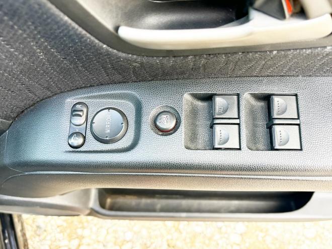 ゼストスパーク660W 4WD　ローンが不安な方＜優遇ローン＞本州仕入 キーレス　フロントフォグランプ