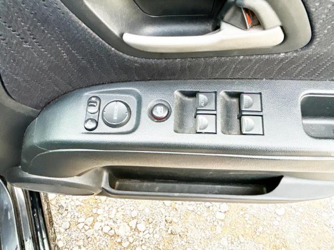 ゼストスパーク660W 4WD　ローンが不安な方＜優遇ローン＞本州仕入 キーレス　フロントフォグランプ