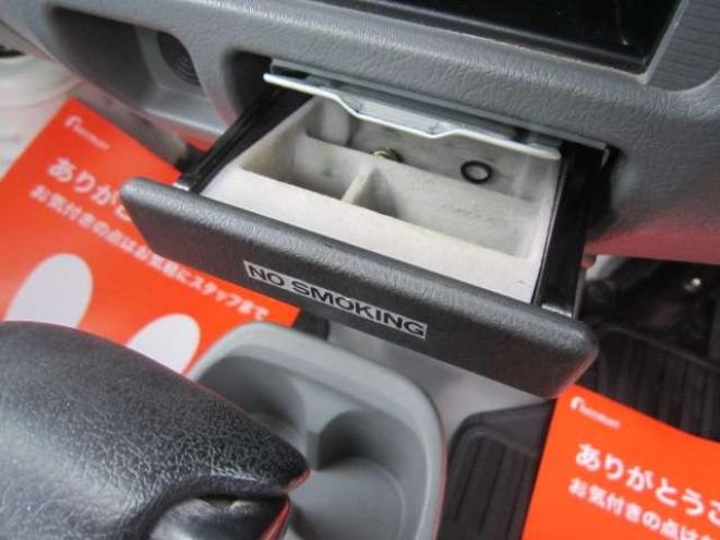 ミニキャブトラック Vタイプ エアコン付 4WD　道外仕入れ 切替式4WD パワステ エアコン スタッドレス+ホイールセット積込み 1年間走行無制限保証付 660