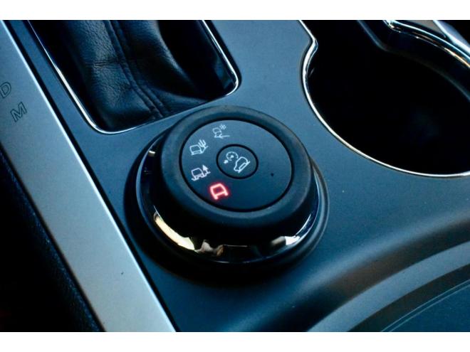 エクスプローラー4WD　リミテッド　委託販売　夏/冬タイヤ　