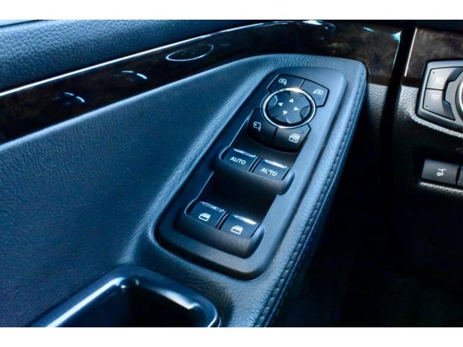 エクスプローラー4WD　リミテッド　委託販売　夏/冬タイヤ　