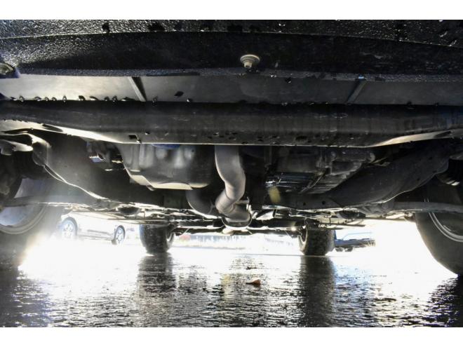 エクスプローラー4WD　リミテッド　委託販売　夏/冬タイヤ　