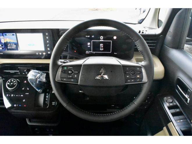 デリカミニデリマルパッケージ　4WD　新車展示　寒冷地仕様　12.3インチメーカーナビ　ETC2.0　純正ドライブレコーダー　イエローデカールパック