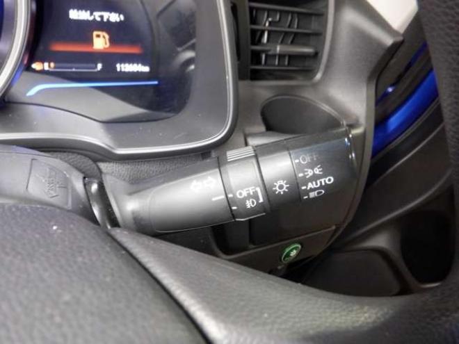 フィット1.5 ハイブリッド Fパッケージ 4WD　ナビ・TV・Bluetooth・LEDヘッドライト・ワイパーデアイサー・純正エンスタ・フォグランプ・スマートキー・プッシュスタート・寒冷地仕様 1500