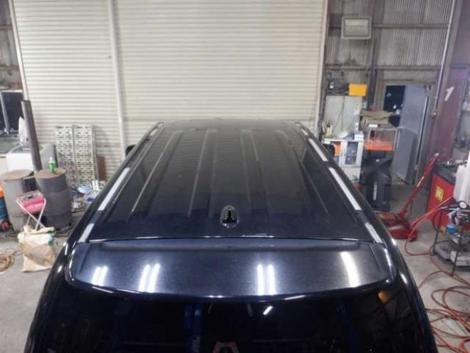 ランドクルーザー200 4.6 ZX 4WD　本州仕入・ナビ・TV・B/T・サンルーフ・革　Bカメラ・ガナドールマフラー・ヒッチメンバー・シートヒーター・エアコン・電動シート・電動リアゲート 4600