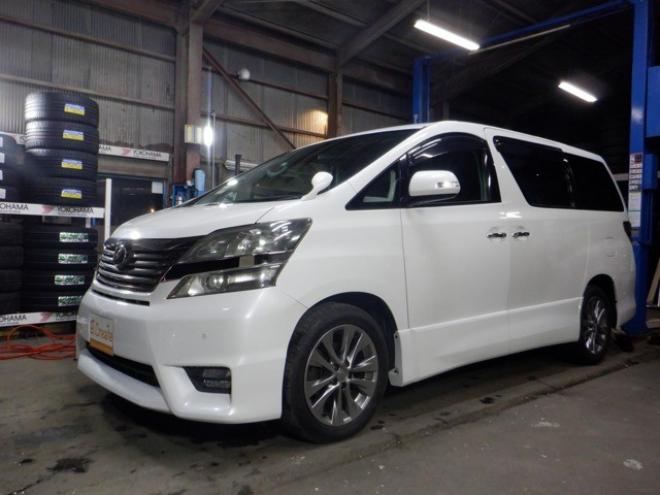 ヴェルファイア2.4 Z プラチナセレクションII 4WD　ナビ・TV・Bカメラ・両側パワスラ・ETC・本州仕入・B/T・フリップダウンモニター・パワーバックドア・HID・フォグランプ・スマートキー 2400