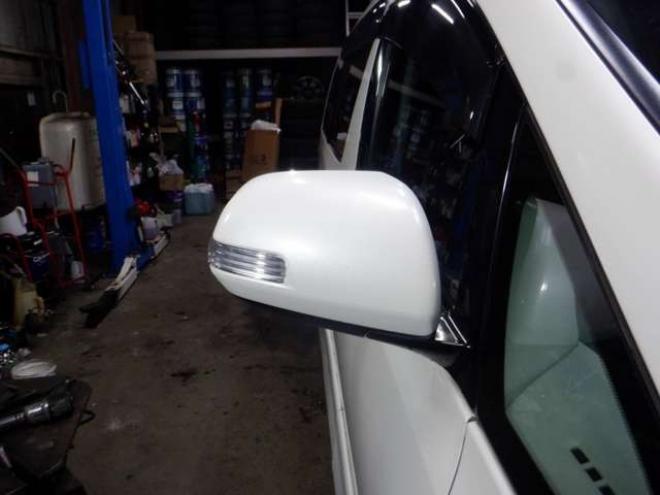 ヴェルファイア2.4 Z プラチナセレクションII 4WD　ナビ・TV・Bカメラ・両側パワスラ・ETC・本州仕入・B/T・フリップダウンモニター・パワーバックドア・HID・フォグランプ・スマートキー 2400