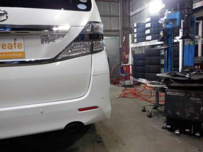 ヴェルファイア2.4 Z プラチナセレクションII 4WD　ナビ・TV・Bカメラ・両側パワスラ・ETC・本州仕入・B/T・フリップダウンモニター・パワーバックドア・HID・フォグランプ・スマートキー 2400